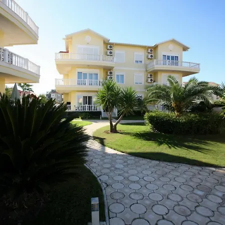 Cleodora Residence